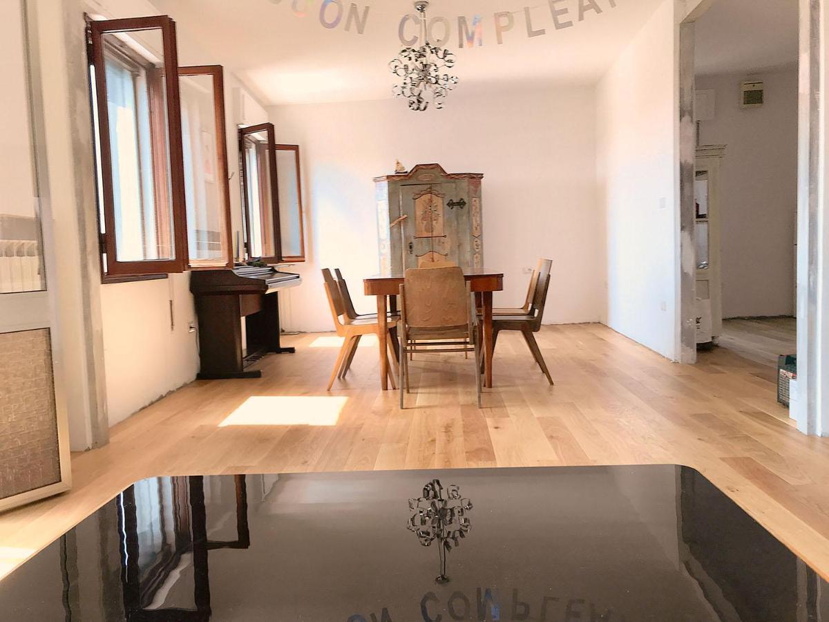 Апартаменты Casa Della Felicita Кьоджа Экстерьер фото