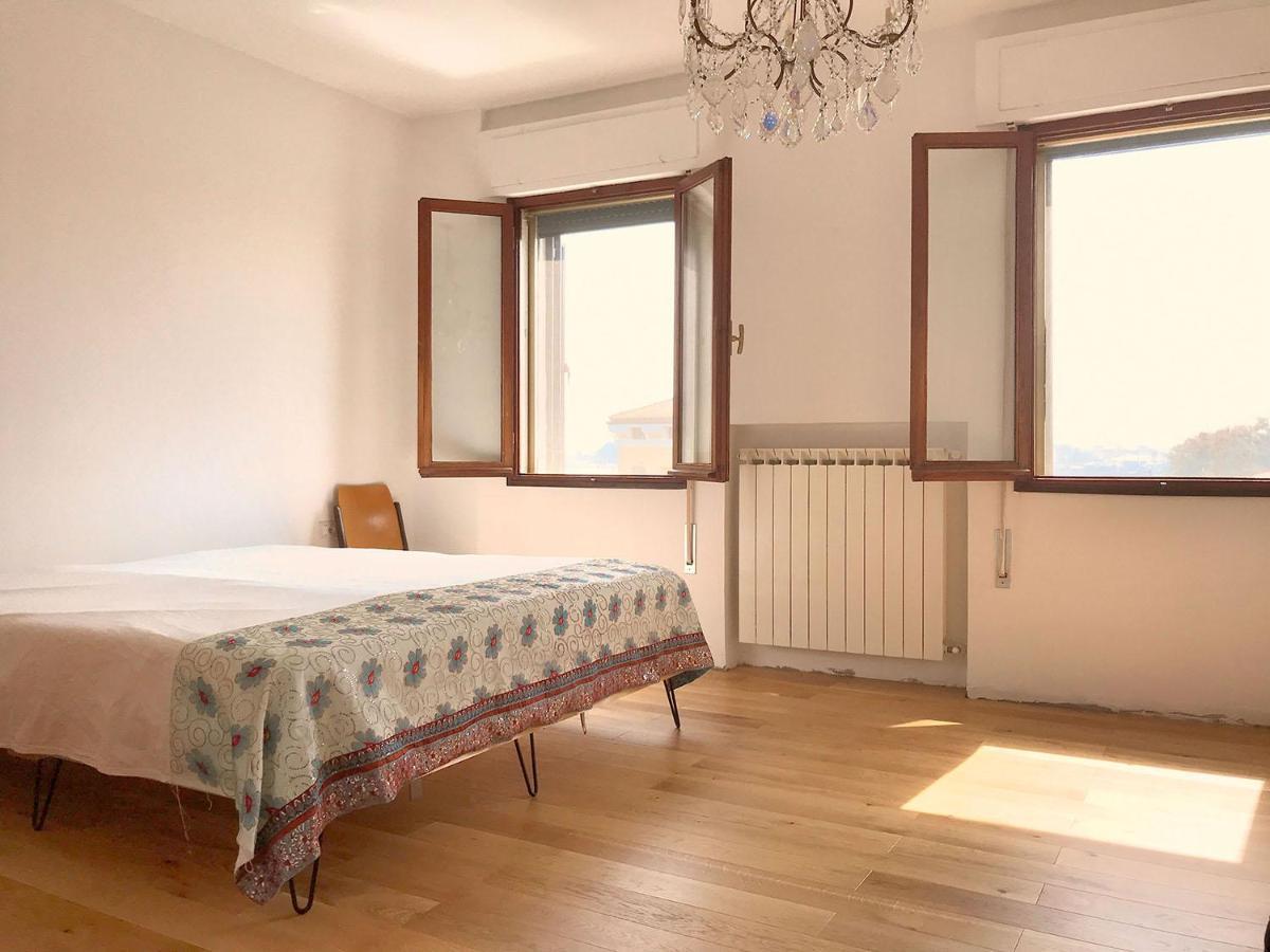 Апартаменты Casa Della Felicita Кьоджа Экстерьер фото